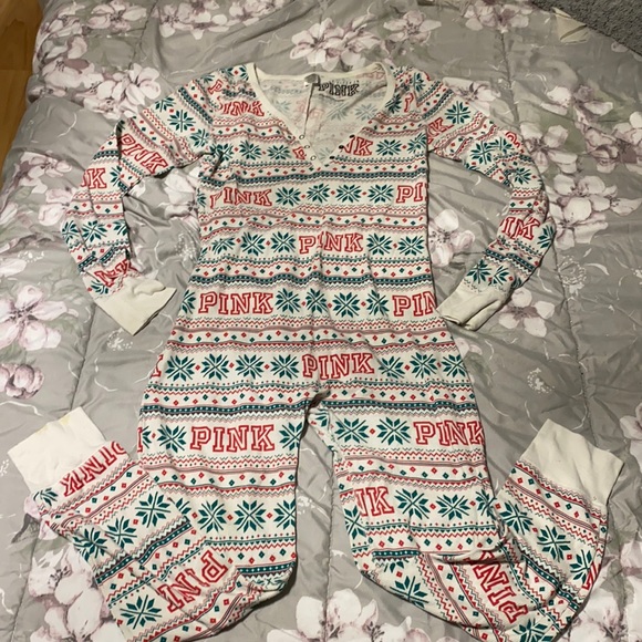 Link Christmas Onesie - Picture 2 of 3